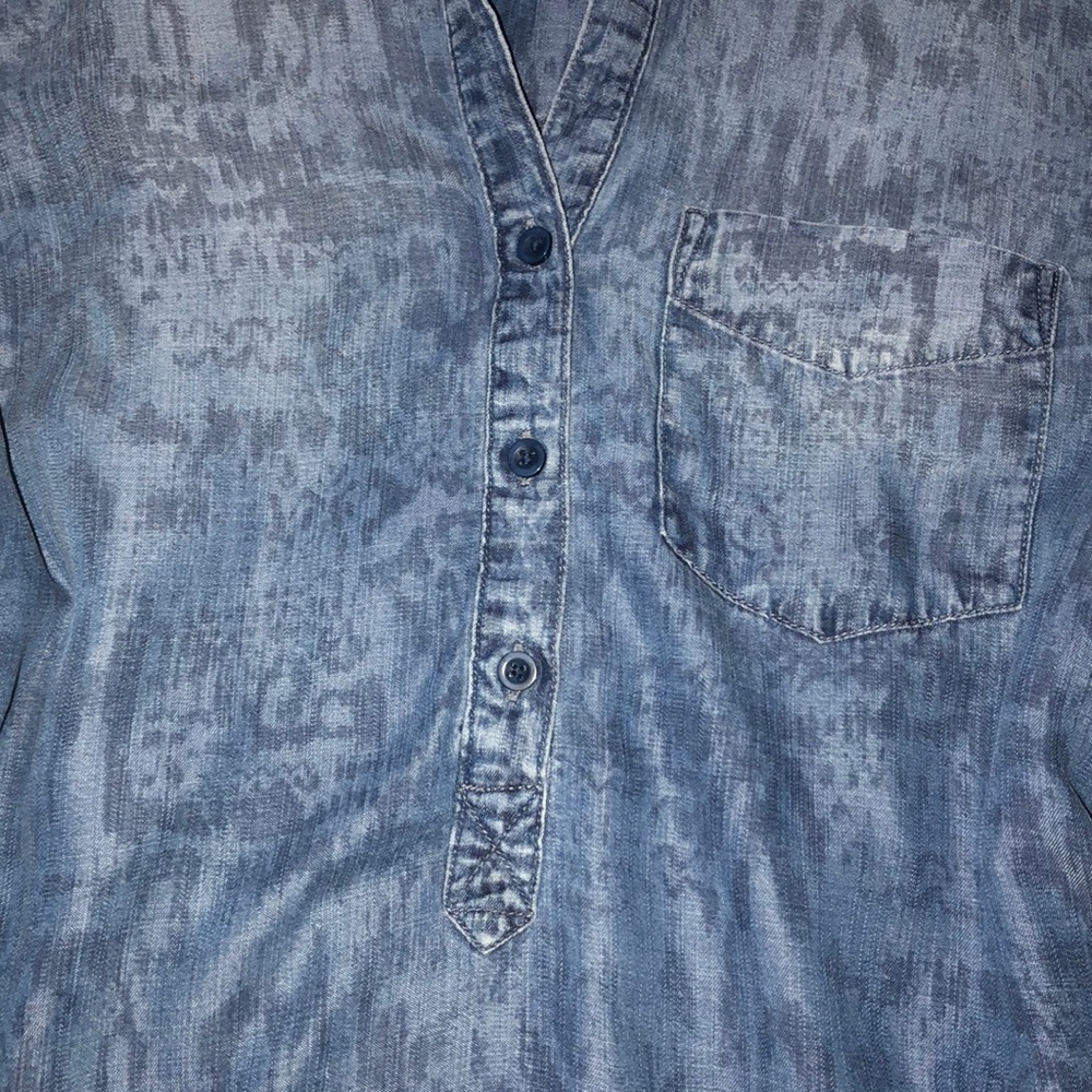 Cloth & Stone denim top - Picture 4 of 5